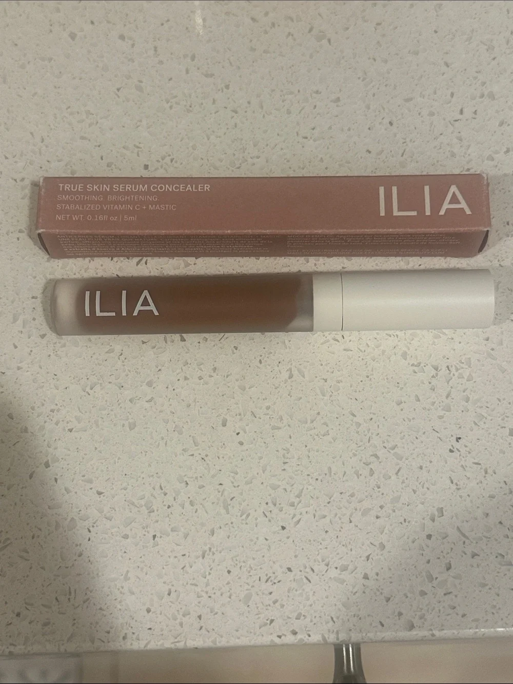 🆕 ILIA True Skin Serum Concealer in Cacao